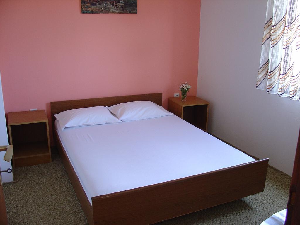 Apartments And Rooms Mirjana Bibinje Room photo